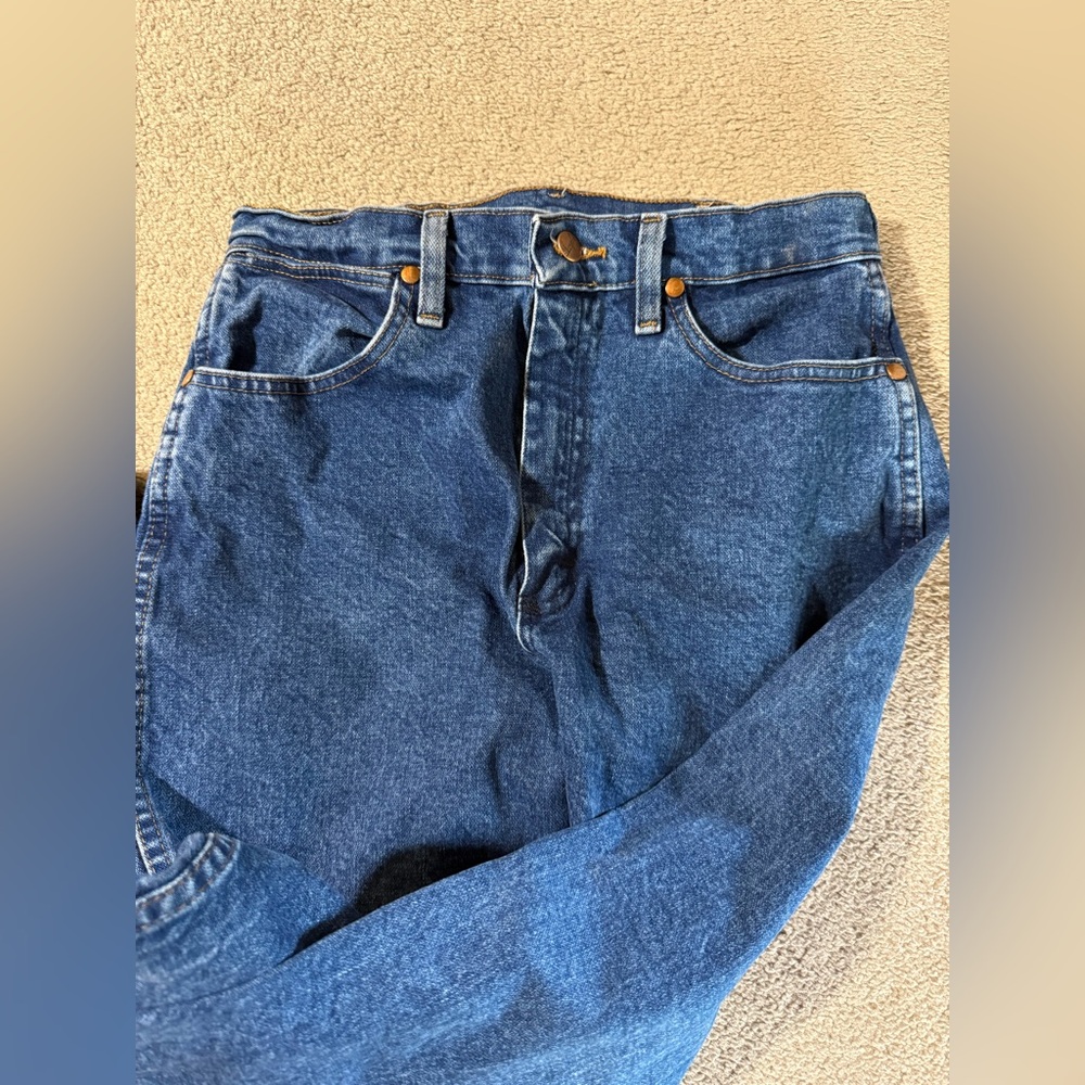 High Rise Boot cut Wranglers - Picture 2 of 3